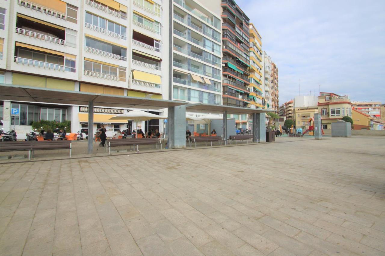 Apartamento Casaturis Con Vistas A La Playa Del Postiguet A103 Alicante Exterior photo