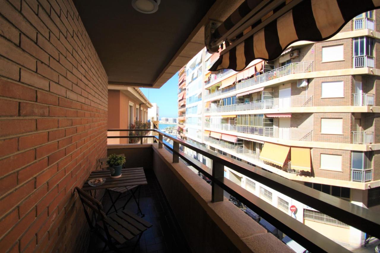 Apartamento Casaturis Con Vistas A La Playa Del Postiguet A103 Alicante Exterior photo
